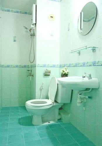 Deluxe At Popular Condo Bangkok Exteriör bild